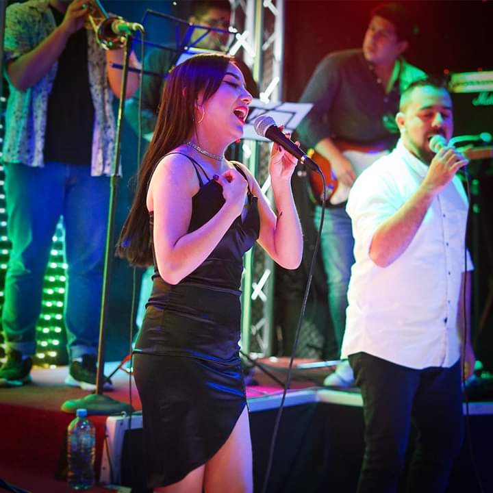 Brio Band - Música en Vivo Monterrey - Banda para eventos sociales - Grupo para bodas - Música en vivo musical